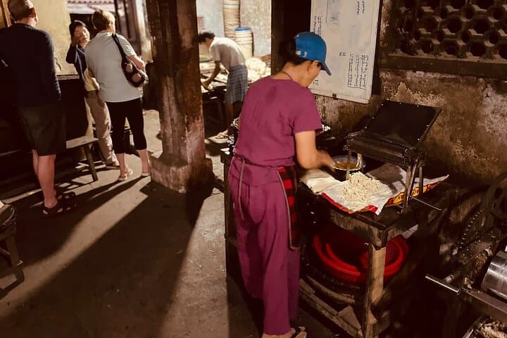Hoi An Culinary Immersion: Hands-On Cao Lau, Fish Sauce & Coffee Experience photo 2