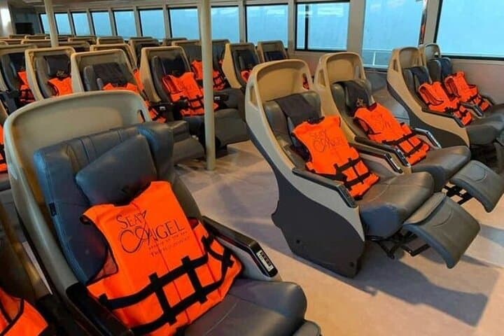 Phi Phi Islands Ferry Day Trip with Lunch and Snorkeling photo 3