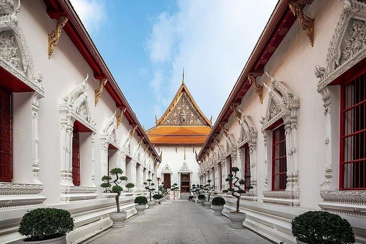 Ayutthaya Heritage Sunset Cruise from Bangkok — Temples, Traditional Dance & 100-Year Boat photo 4