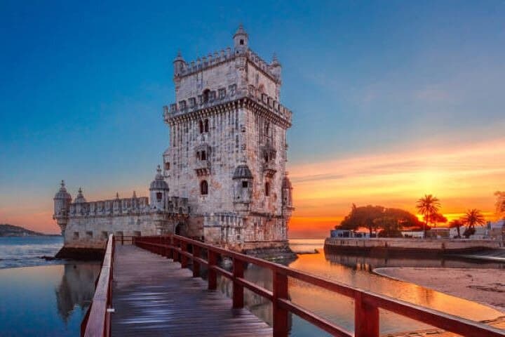 3-Day Sintra, Lisbon & Setúbal Adventure: Palaces, Coast & Serra da Arrábida photo 4