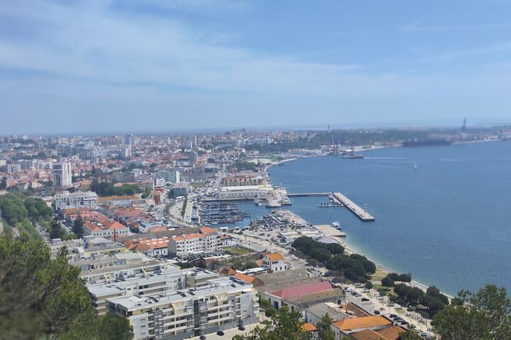 3-Day Sintra, Lisbon & Setúbal Adventure: Palaces, Coast & Serra da Arrábida photo 6