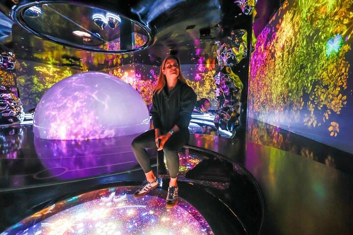 Capture Aya Universe: Private 1-Hour Videography Tour at Wafi Dubai photo 4