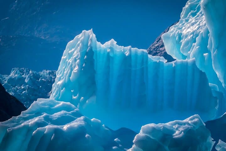 Matanuska Glacier Guided Hike from Anchorage: Walk on Blue Ice photo 4