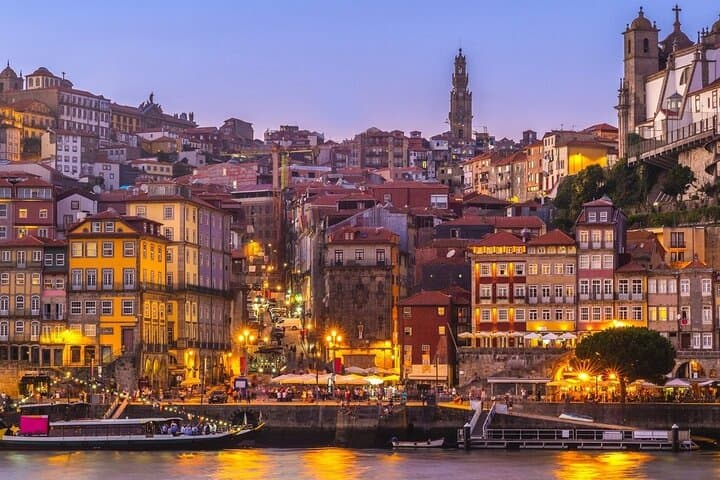Porto E‑Bike Tour: 3‑Hour City Ride with Snack & Local Tips photo 2