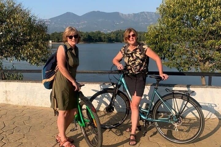Tirana Bike Tour: Explore the Pyramid, Blloku & Artificial Lake in 2–3 Hours photo 4