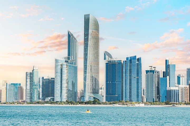 Abu Dhabi Heritage Trail: Mosques, Markets & Modern Landmarks Walking Tour photo 3