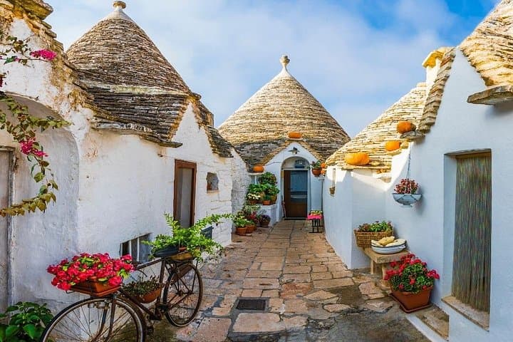 Full-Day Tour to Alberobello & Matera from Bari — Trulli, Sassi and Polignano photo 2