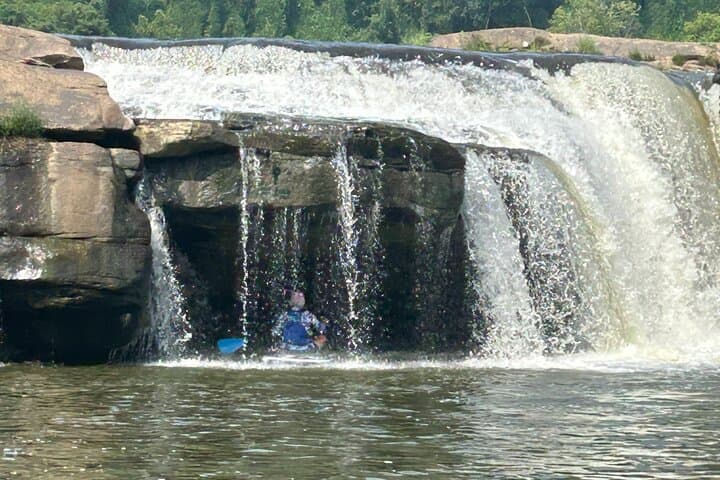 Kanawha Falls Guided Paddleboard and Kayak Tour — Fayetteville, WV photo 1