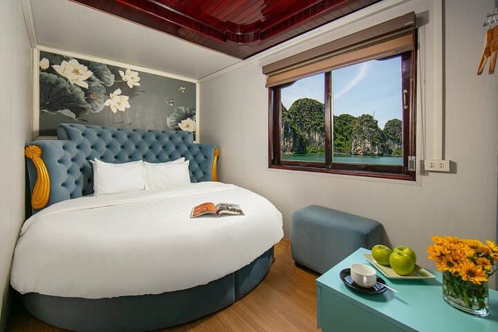 Budget Halong Bay Cruise: 2-Day Classic Overnight from Hanoi photo 2
