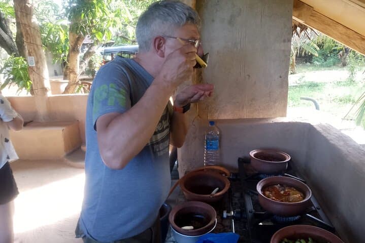 Hands-On Sri Lankan Village Cooking Class with Lunch near Sigiriya photo 3