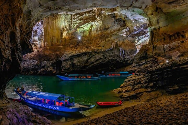 Explore Phong Nha and Tien Son Caves: Day Tour from Dong Hoi via Son River photo 6