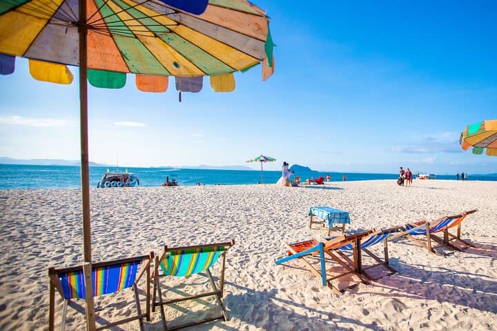 Phi Phi Speedboat Island Hopping: Bamboo Island, Maya Bay & Pileh Lagoon Day Trip photo 5