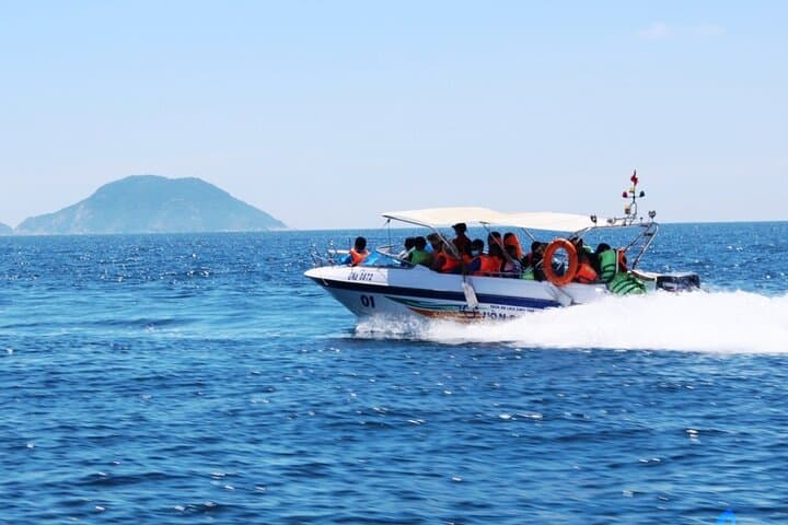 Cham Island Snorkeling from Da Nang — Day Trip with Seafood Lunch photo 4