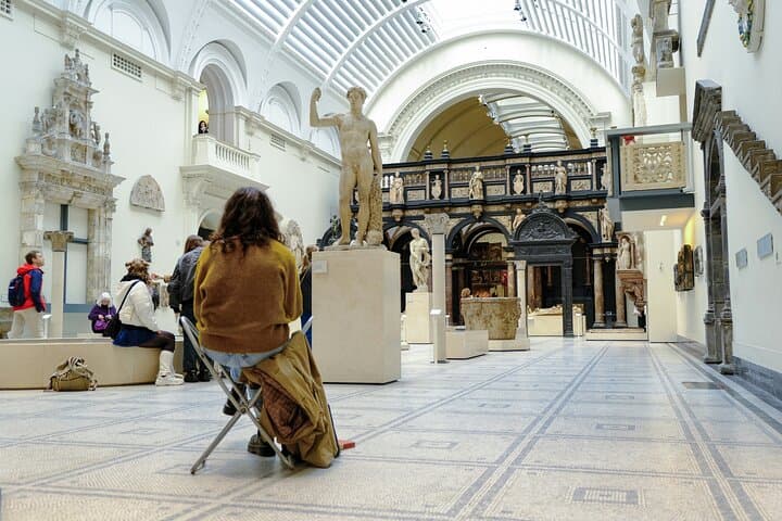Private Victoria and Albert Museum Highlights Tour: Insider Access to Art & Design photo 6