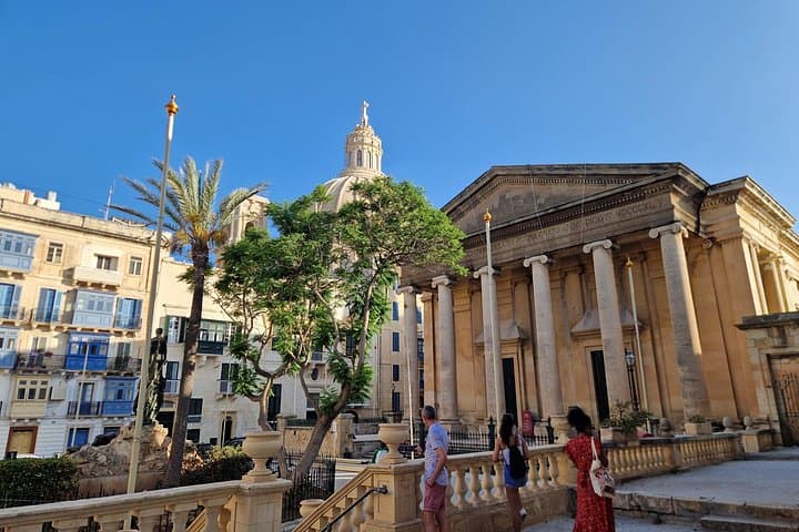 Private Valletta Historical & Cultural Walking Tour — St. John's Co-Cathedral, Upper Barrakka & Knights' Palaces