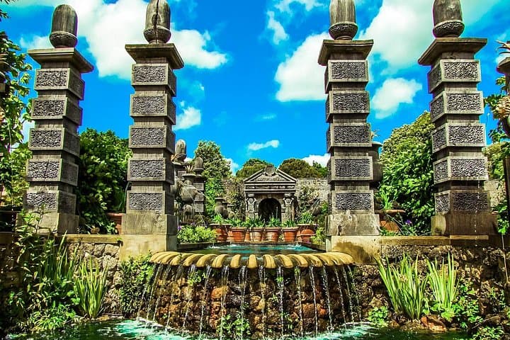 Private Day Trip to Arundel Castle from London — Castle, Gardens & Arundel Town photo 2