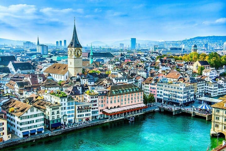 Best of Zurich and Lucerne: 4-Day Swiss City & Rhine Falls Tour