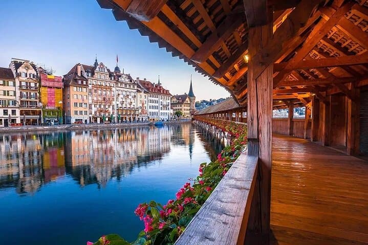 Best of Zurich and Lucerne: 4-Day Swiss City & Rhine Falls Tour photo 4