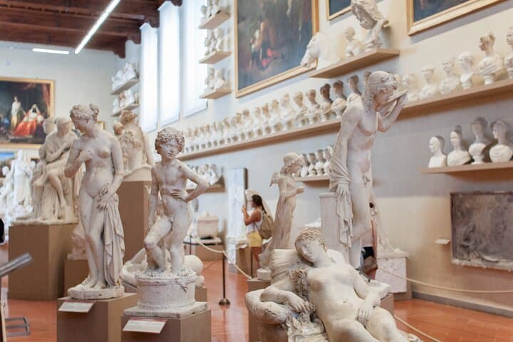 Skip-the-Line Accademia Gallery Tour: Michelangelo's David & Florence Combo Options photo 4