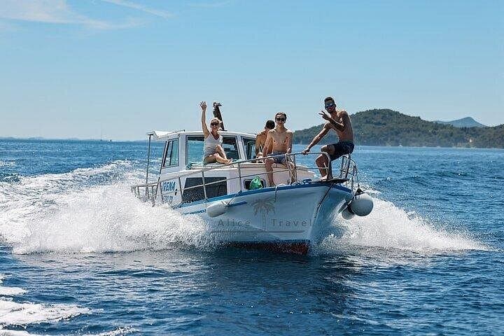 Private Boat Tour to Blue Lagoon: Snorkel, Sip Wine & Island Stops from Zadar photo 3