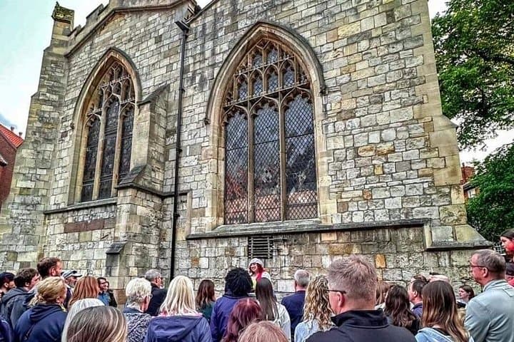 Bloody Tour of York's City Walls — Mad Alice Guided Walking Experience photo 4