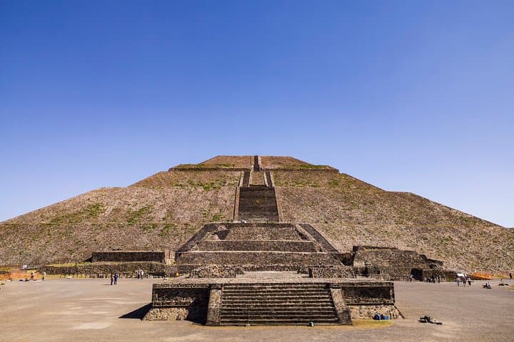 Hot Air Balloon Over Teotihuacan: Private & Group Tours from Mexico City photo 5