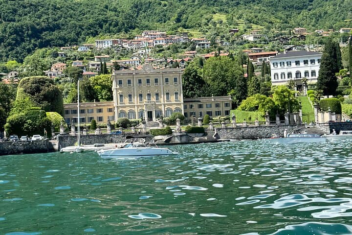 Private Guided Lake Como Boat Tour: Sunset, Villas & Prosecco photo 5