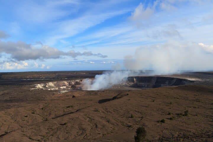 Half-Day Hilo Volcano & Waterfall Tour: Kilauea, Thurston Lava Tube & Punaluʻu photo 3