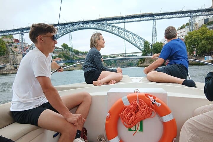 Douro River 6 Bridges Cruise in Porto — Day & Sunset Wine Cruise photo 6