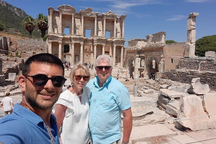 Private Ephesus Shore Excursion — Skip-the-Line Ancient City & Terraced Houses photo 4
