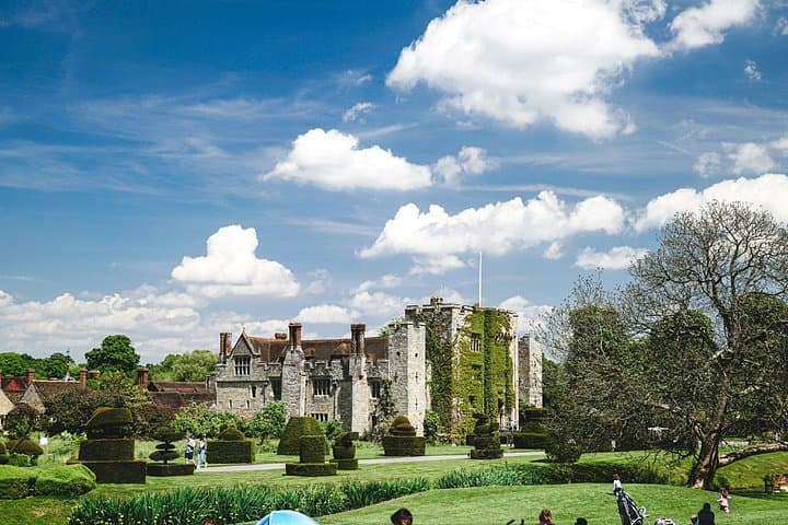Private Hever Castle Day Trip from London — Tudor Gardens & Anne Boleyn's Home photo 3