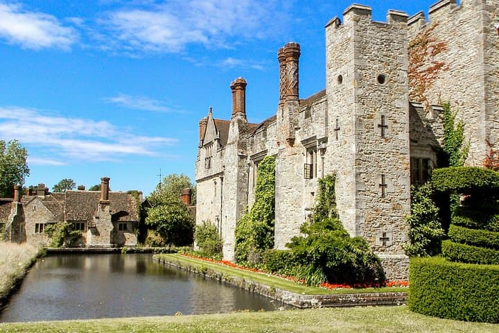 Private Hever Castle Day Trip from London — Tudor Gardens & Anne Boleyn's Home photo 4
