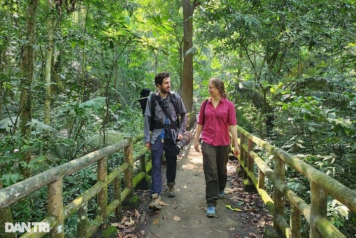 Cuc Phuong Jungle Trek from Ninh Binh: Day Hike, Wildlife & Primate Rescue photo 4