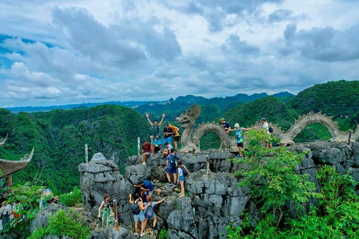 Ninh Binh Day Trip: Bai Dinh Pagoda, Mua Cave Hike & Trang An Boat Tour photo 6
