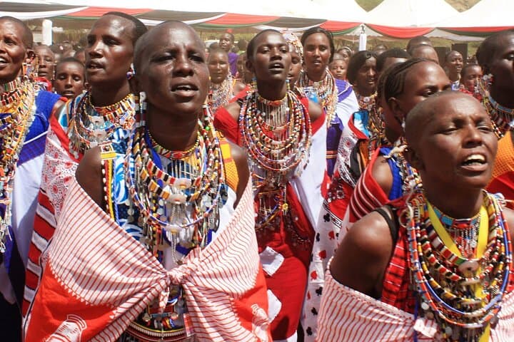 Nairobi City Highlights: Museum, KICC Rooftop & Cultural Dance Day Tour