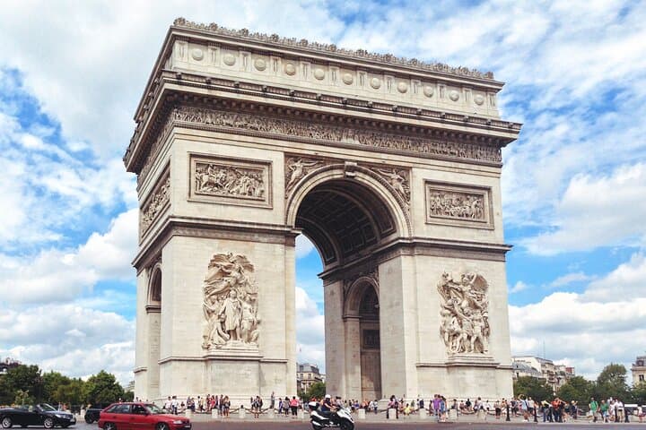 Paris Explorer Rail Tour from London with Hop-on Hop-off Bus — Day Trip by Eurostar photo 6