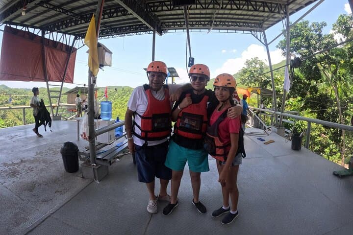 Osmeña Peak Hike & Kawasan Canyoneering: Cliffs, Rappels and Turquoise Pools in One Day photo 5