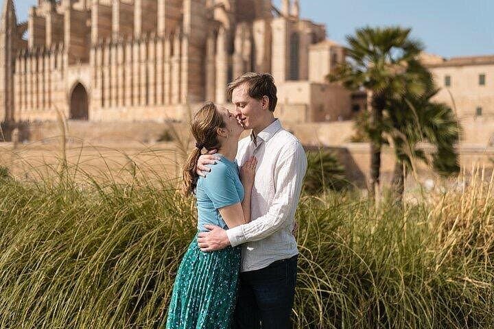 Capture Mallorca: Palma City Photo Walk with a Professional Photographer photo 4