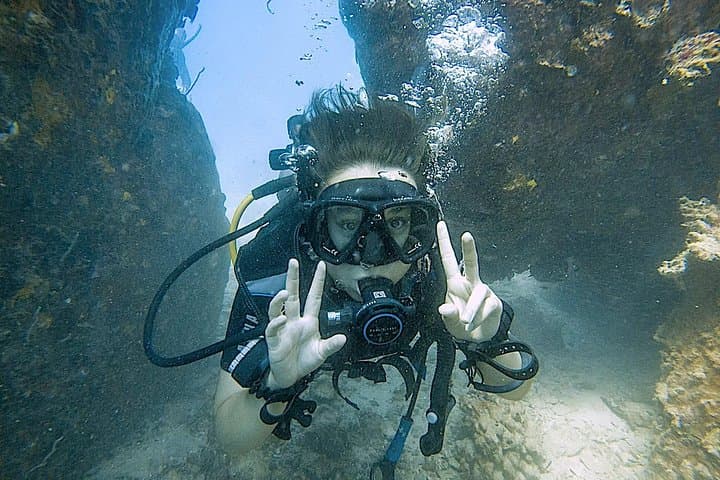 Beginner Scuba Diving Adventure Off Nha Trang: Guided Intro Dives & Marine Park Highlights photo 4