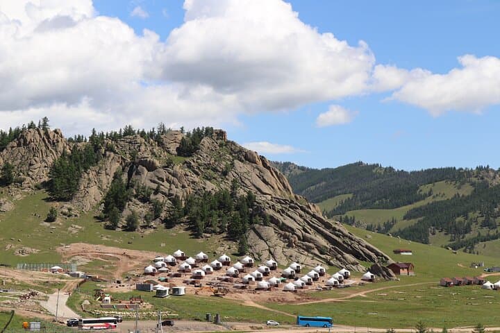 Full-Day Chinggis Khaan Statue & Terelj National Park: Horseback Ride, Eagle Meet, and Short Hike photo 4