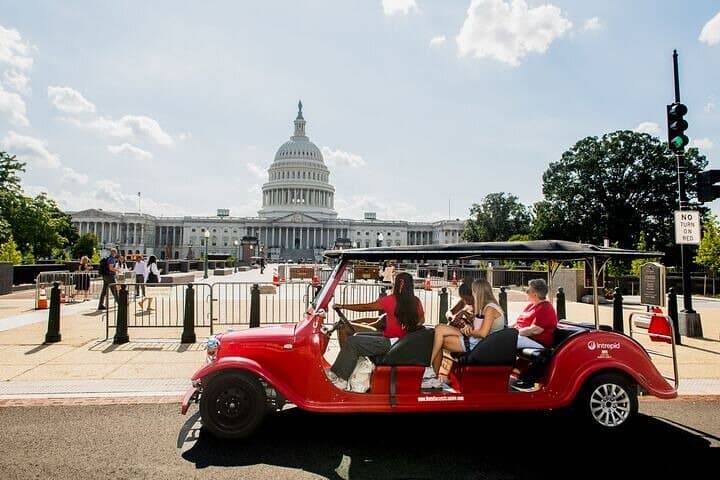 Electric Cart Monuments Tour: Capitol Hill & National Mall Highlights
