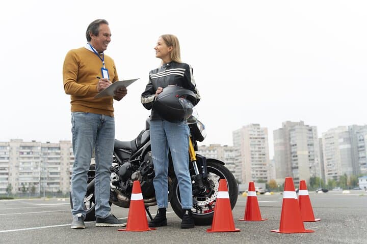 Jakarta Scooter and Motorcycle Lessons: Urban Riding Skills & Safety Course