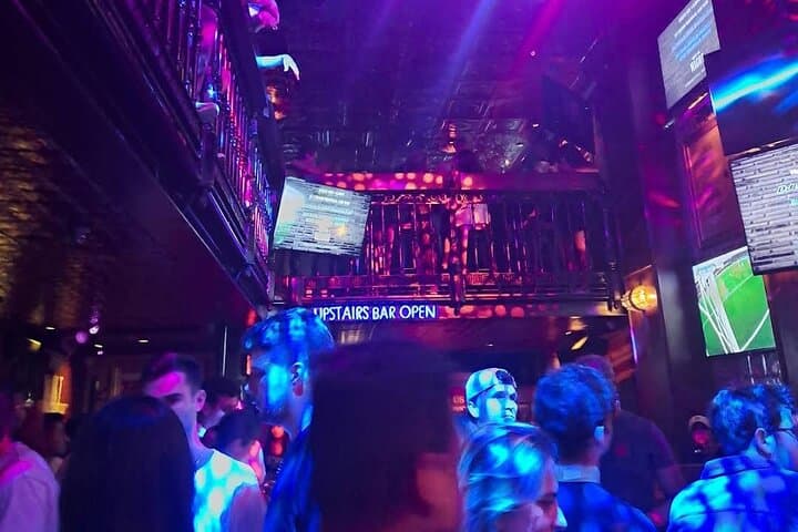 Greenwich Village Pub Crawl: Essential NYC Nightlife Experience photo 5
