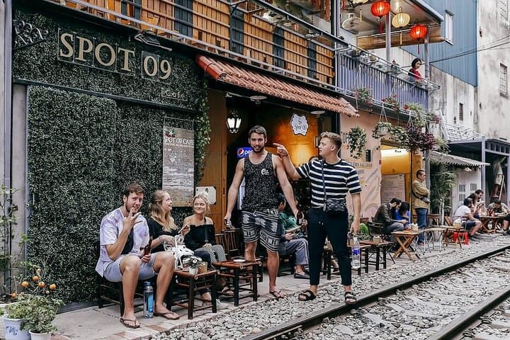 Hanoi Old Quarter Walking Tour and Train Street Experience photo 5