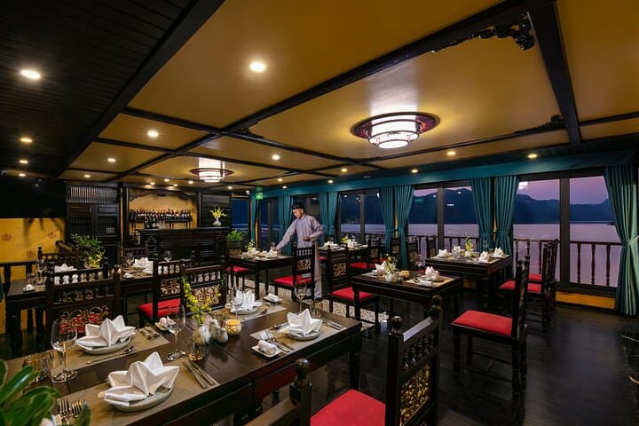 Lan Ha Bay Icon Cruise: 2-Day Kayak & Overnight Cruise from Hanoi photo 6