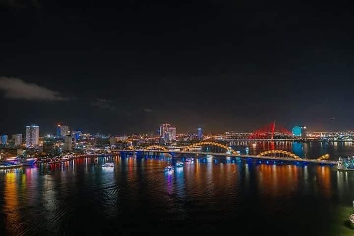 Nighttime Dragon Dinner Cruise on Da Nang's Han River photo 4