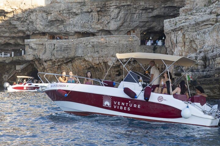 Coastal Cave & Cliff Boat Tour — Private 2-Hour Trip in Polignano a Mare photo 2