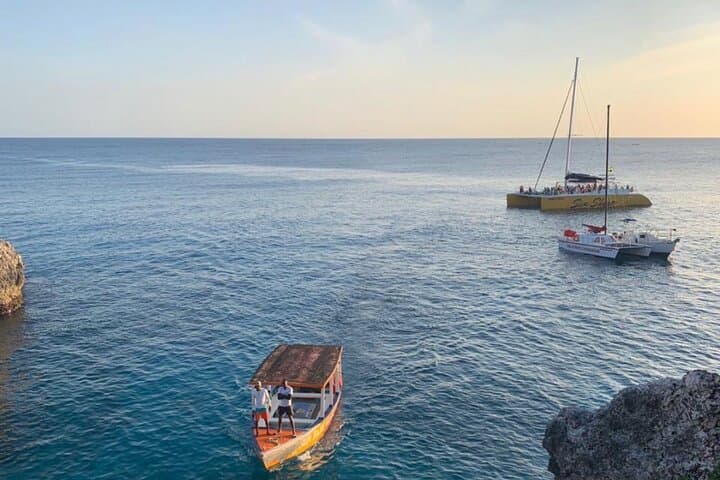 Experience a Jamaican Adventure: Bamboo Rafting and Catamaran Party photo 5