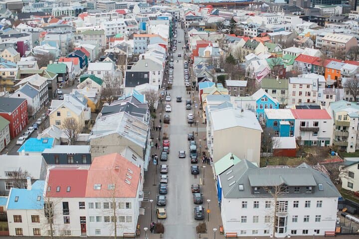 Reykjavik Self-Guided Audio Walking Tour — Hallgrimskirkja, Sun Voyager & Waterfront photo 3