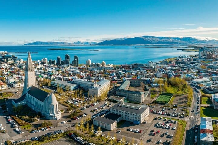 Reykjavik Self-Guided Audio Walking Tour — Hallgrimskirkja, Sun Voyager & Waterfront photo 6